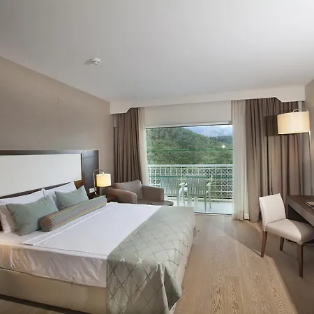 Hotel Miarosa Ghazal 5*