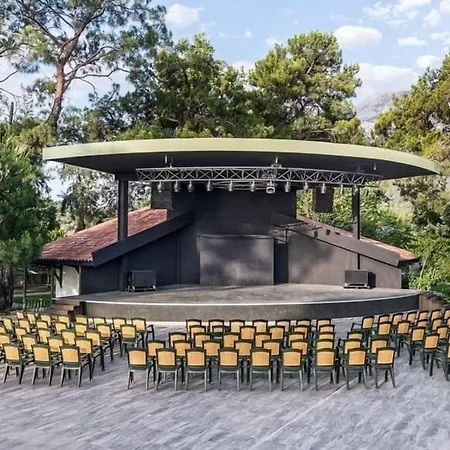 Отель Miarosa Ghazal 5*