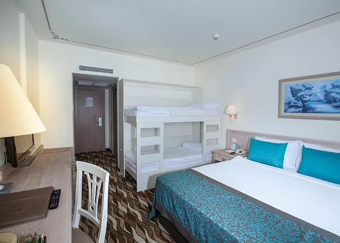 Miarosa Ghazal Kemer